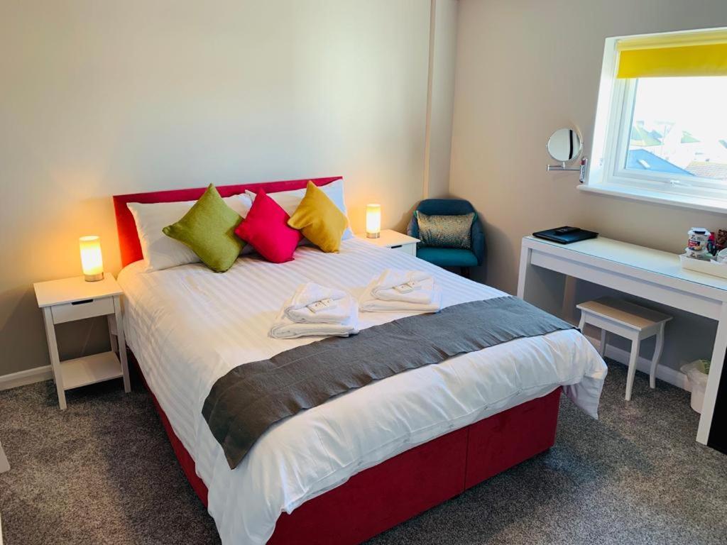 The Greenwich Rooms - Burger & Bird Bar & Restaurant Peacehaven Buitenkant foto